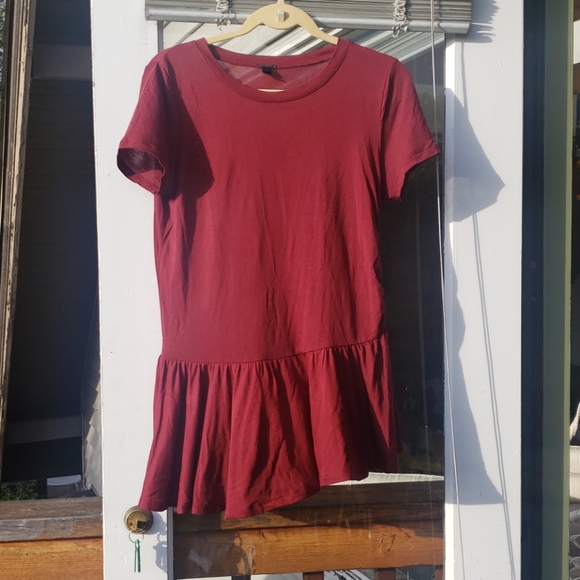 NWOT j crew gathered maroon top - Picture 3 of 6
